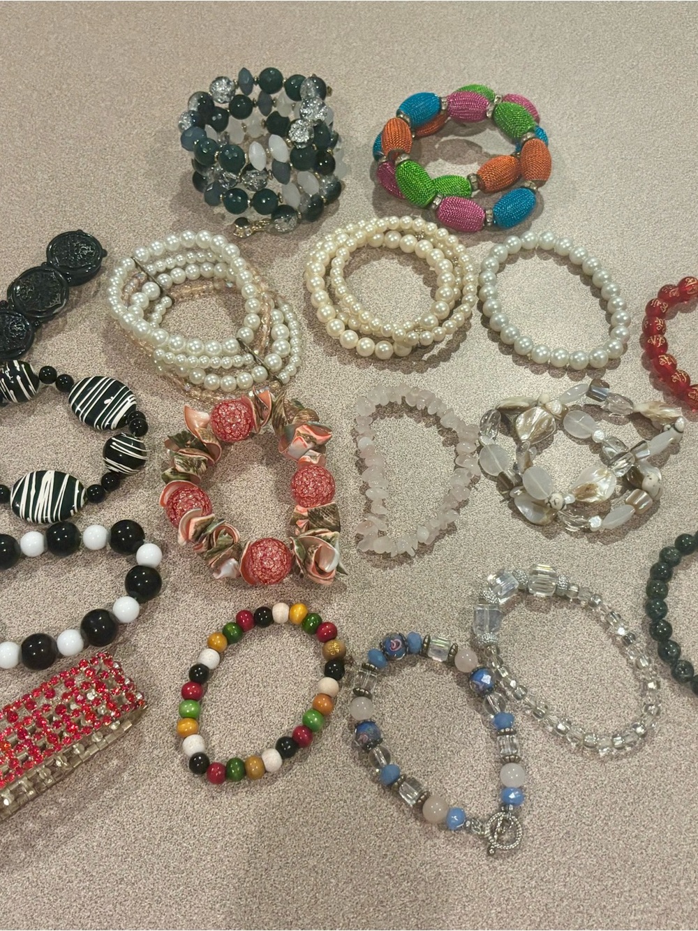 22 Bracelets Assorted
